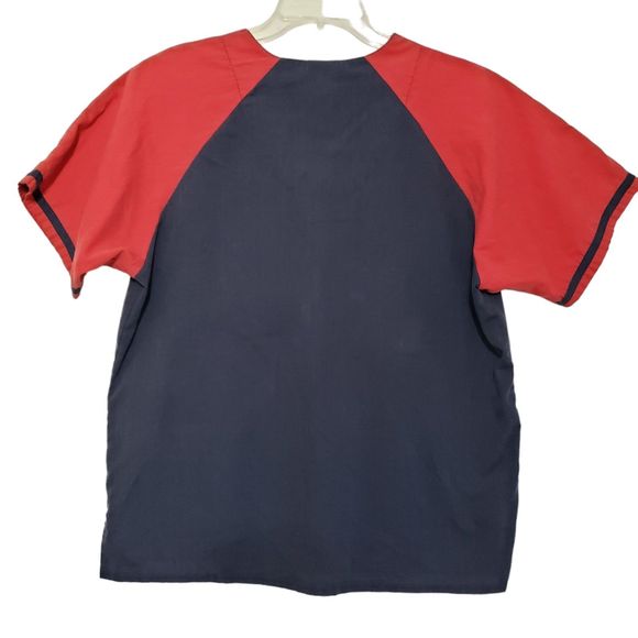 St Louis Cardinals Short Sleeve V-neck Scrubs with Front Pockets; Size Small - Picture 2 of 10